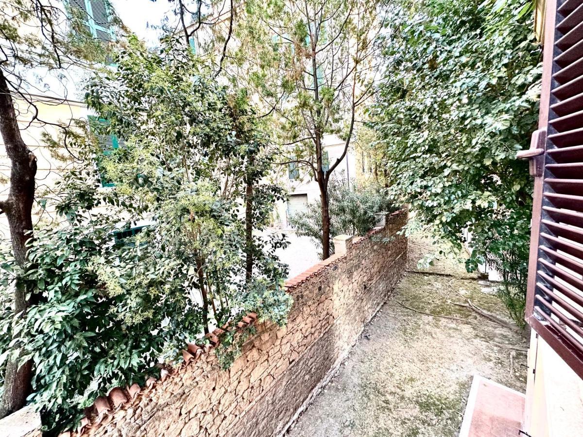 Vatican Home — Photos 3